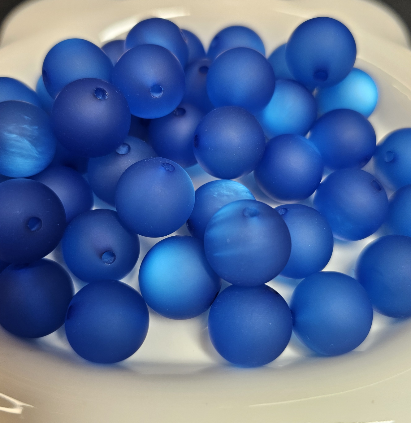 Frosted Cateye Beads (16mm)